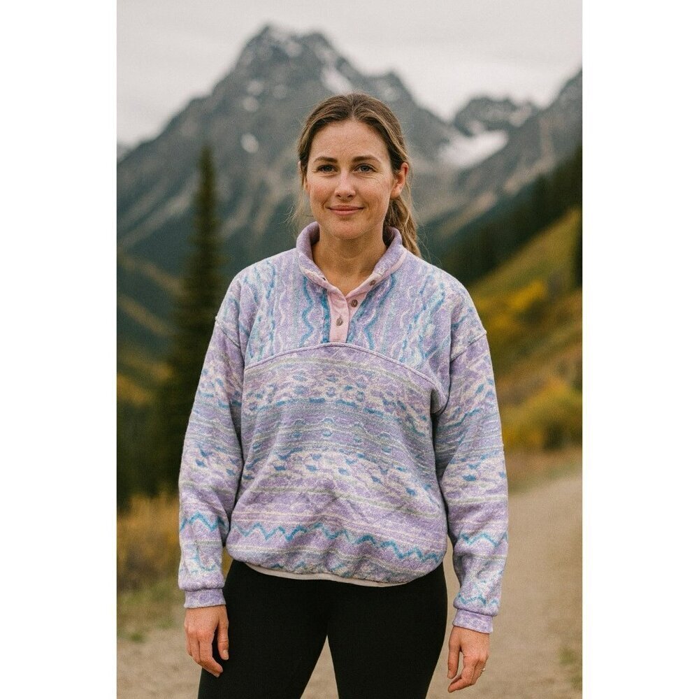 Vintage Lady Foot Locker Fleece Pullover Multicolored Size Small